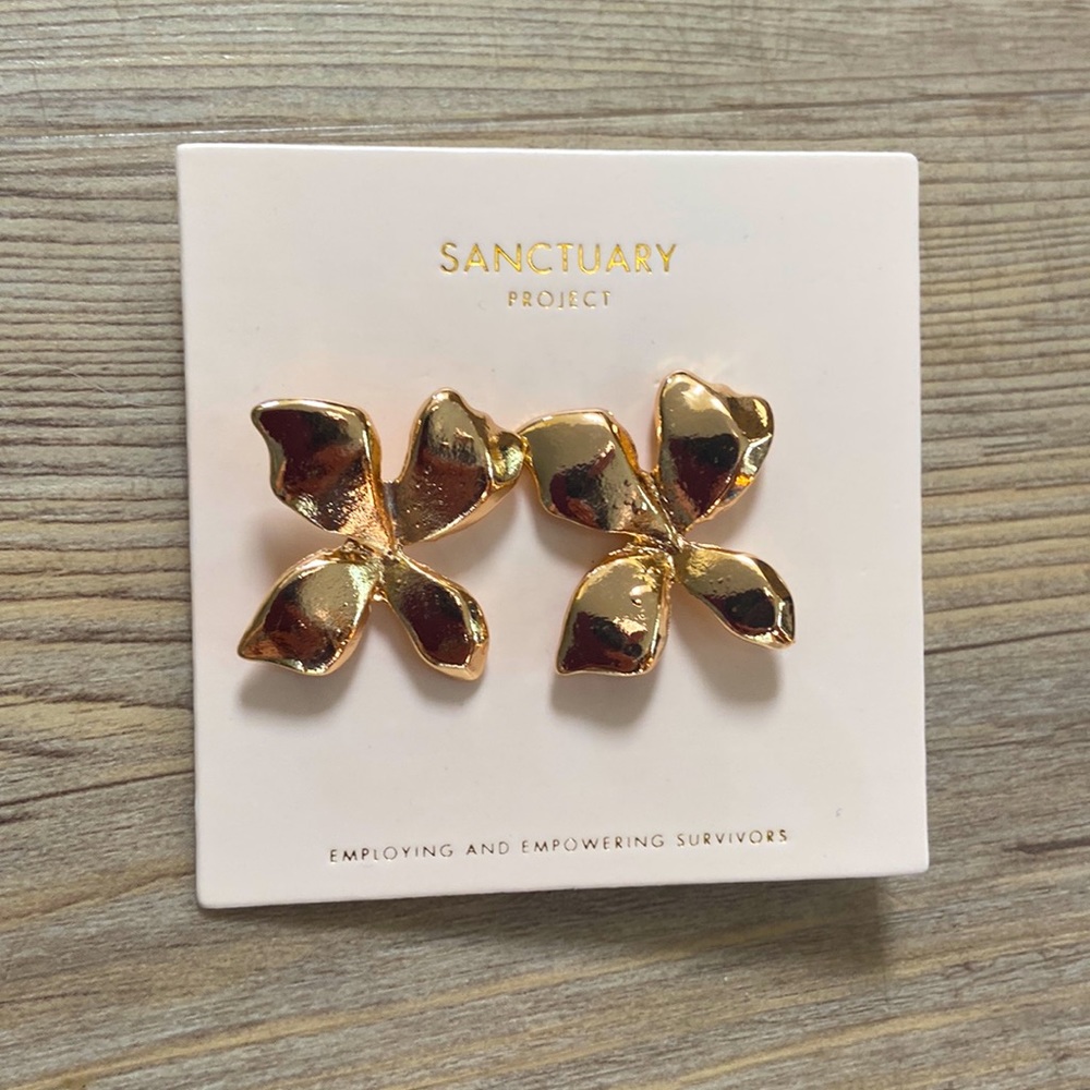 Sanctuary Flower Large Studs